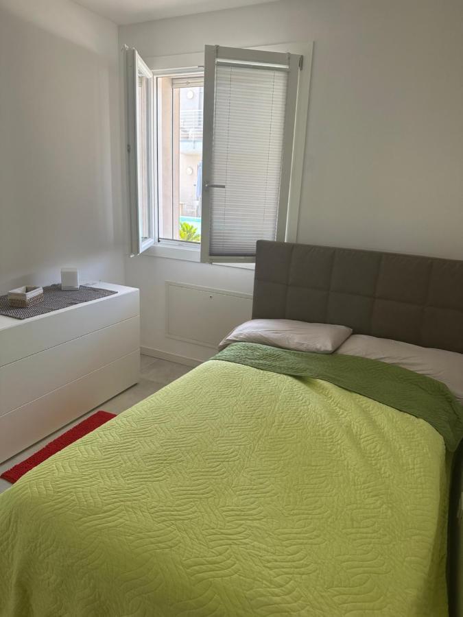 Holiday House Al Porto View Lake Peschiera del Garda Exterior photo